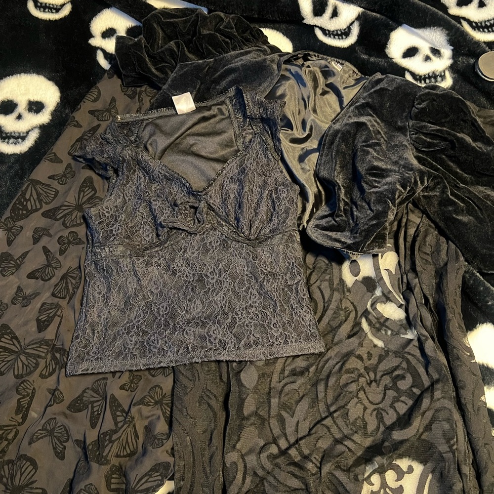 Velvet Patterned Lace Bundle (4 piece)